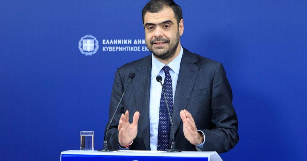 Ειρωνείες Μαρινάκη για το ΠΑΣΟΚ